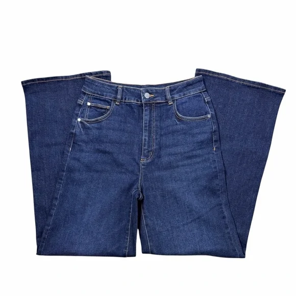 Well Worn High Rise Wide Leg Denim Jeans - Dark Wash. Like new. Size 6/28 - Picture 4 of 7